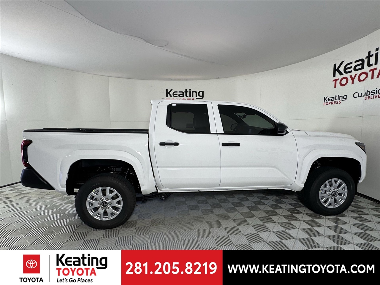 Toyota Tacoma SR Double Cab 2WD 2026