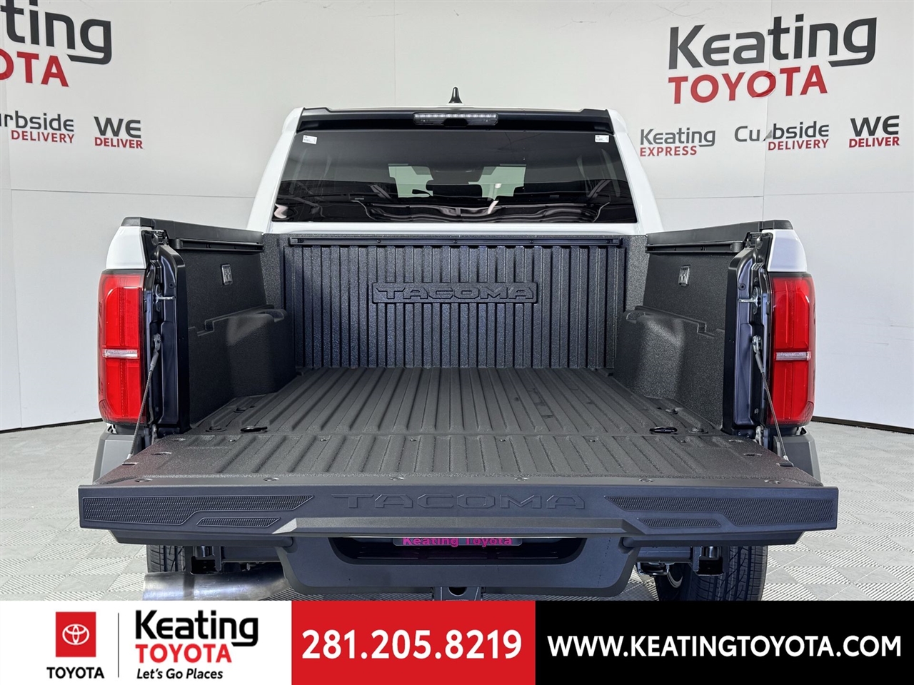 Toyota Tacoma SR Double Cab 2WD 2026