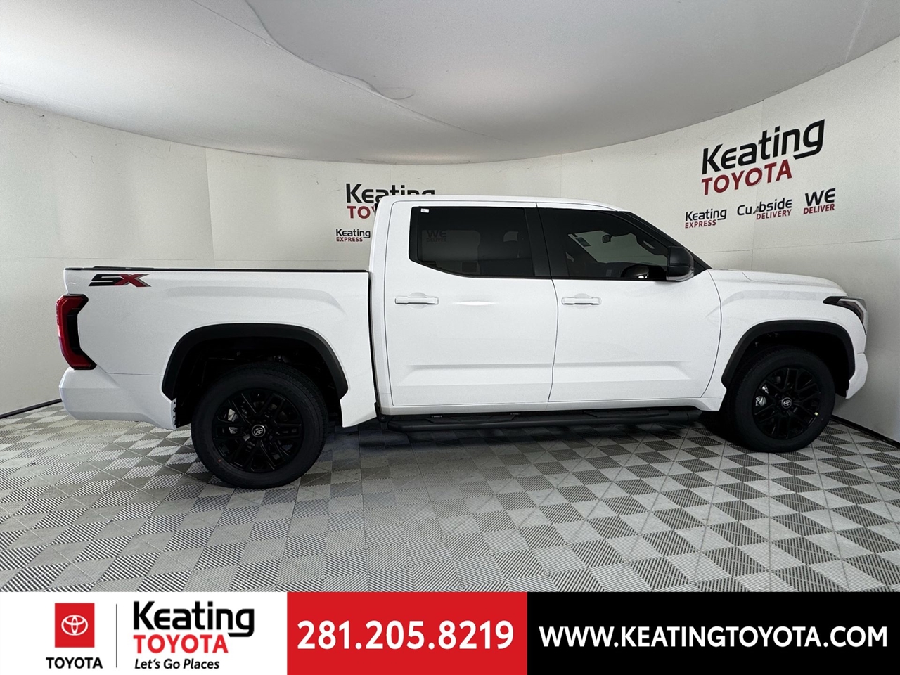 Toyota Tundra SR5 CrewMax 2WD 2026