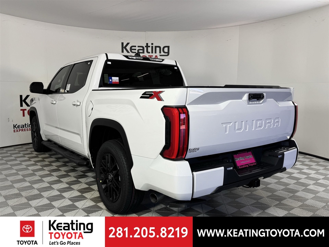 Toyota Tundra SR5 CrewMax 2WD 2026