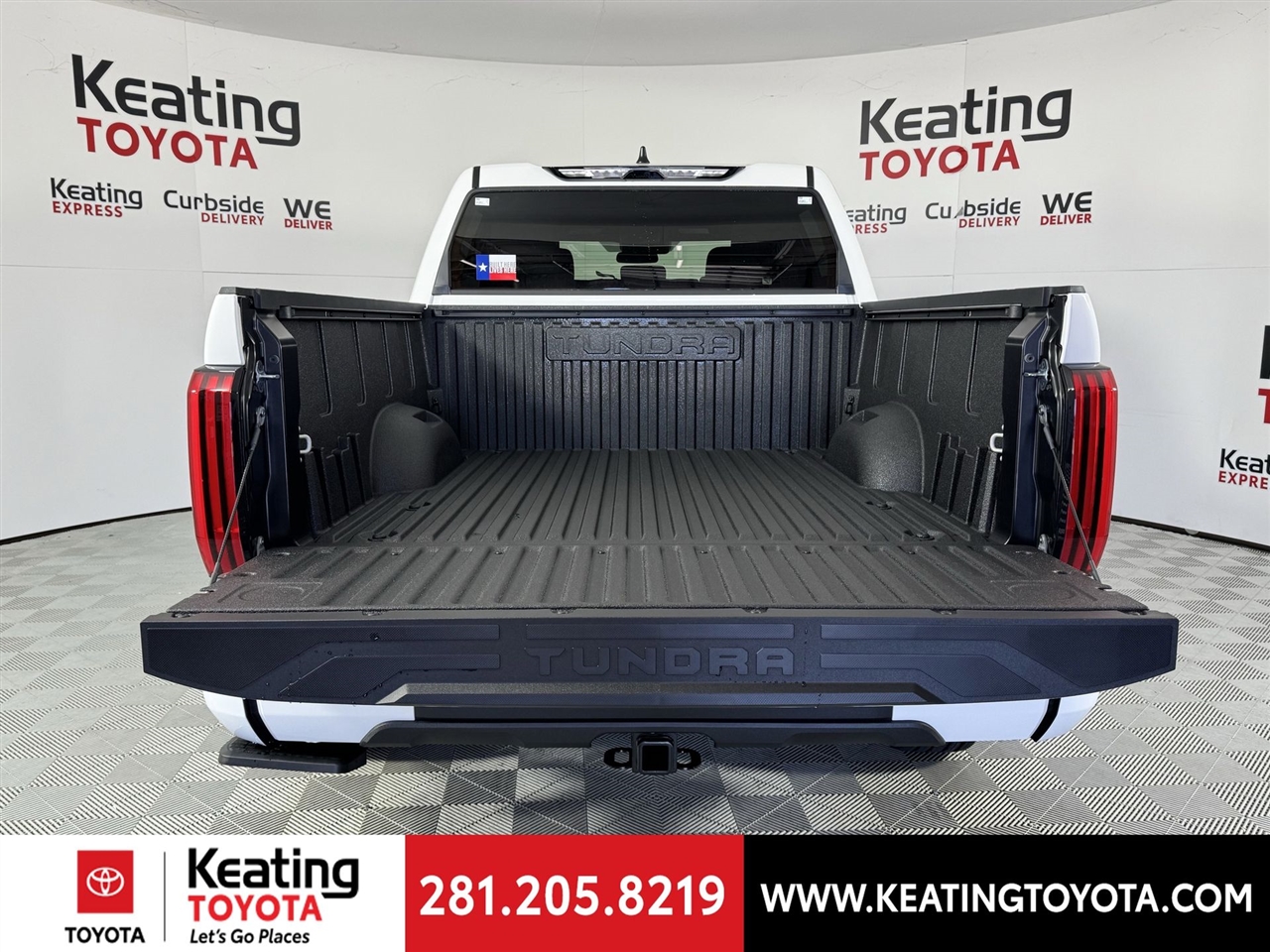 Toyota Tundra SR5 CrewMax 2WD 2026