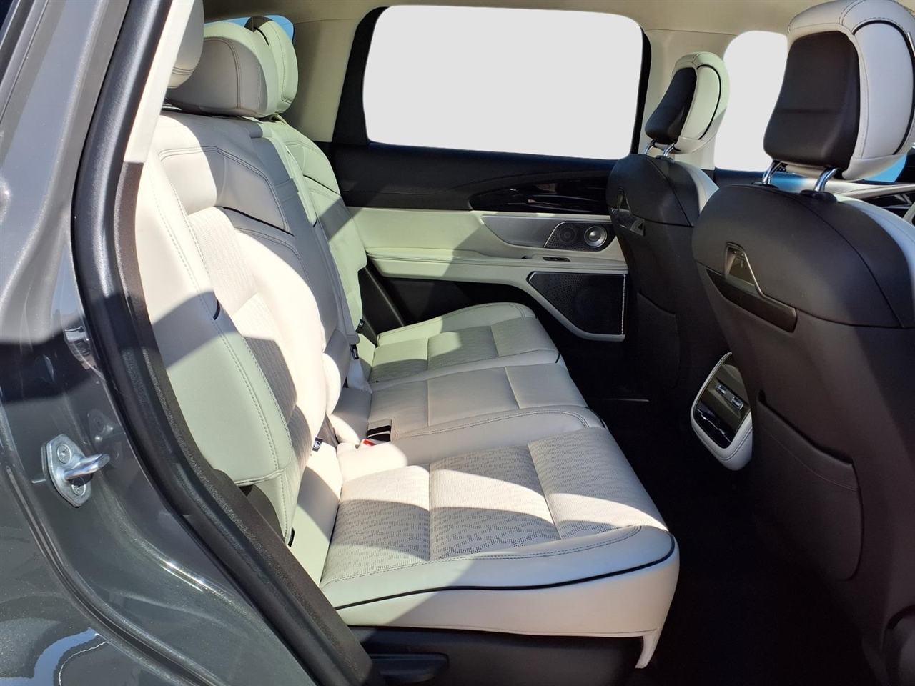 Lincoln Nautilus Black Label 2024