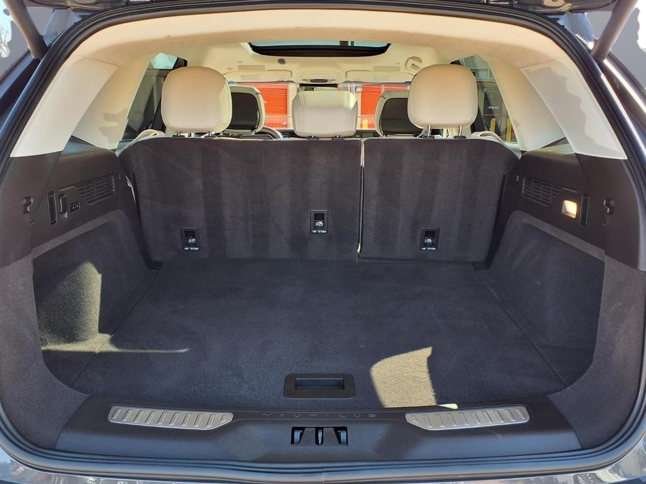 Lincoln Nautilus Black Label 2024