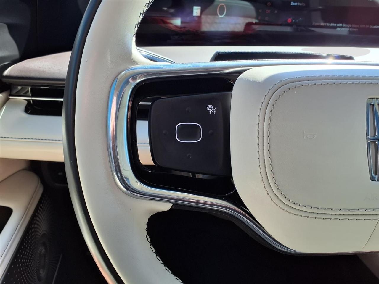 Lincoln Nautilus Black Label 2024