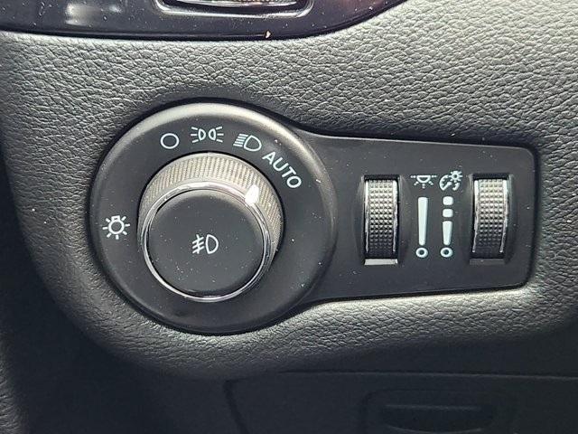 Jeep Cherokee Latitude Plus FWD 2021