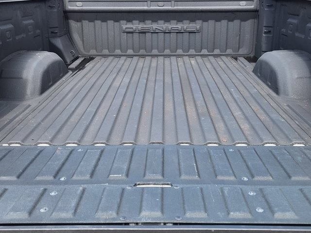 GMC Sierra 2500HD Denali Crew Cab 4WD SB 2024