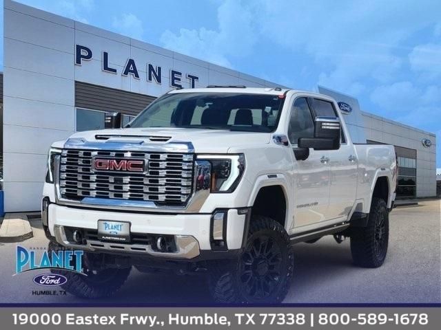 2024 GMC Sierra 2500HD Denali Crew Cab 4WD SB