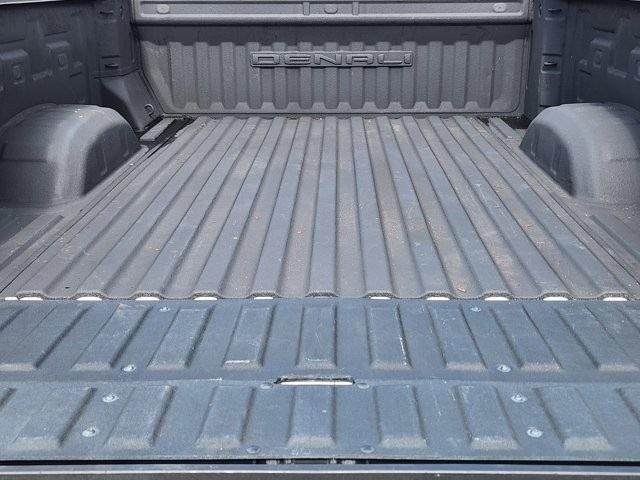 GMC Sierra 2500HD Denali Crew Cab 4WD SB 2024