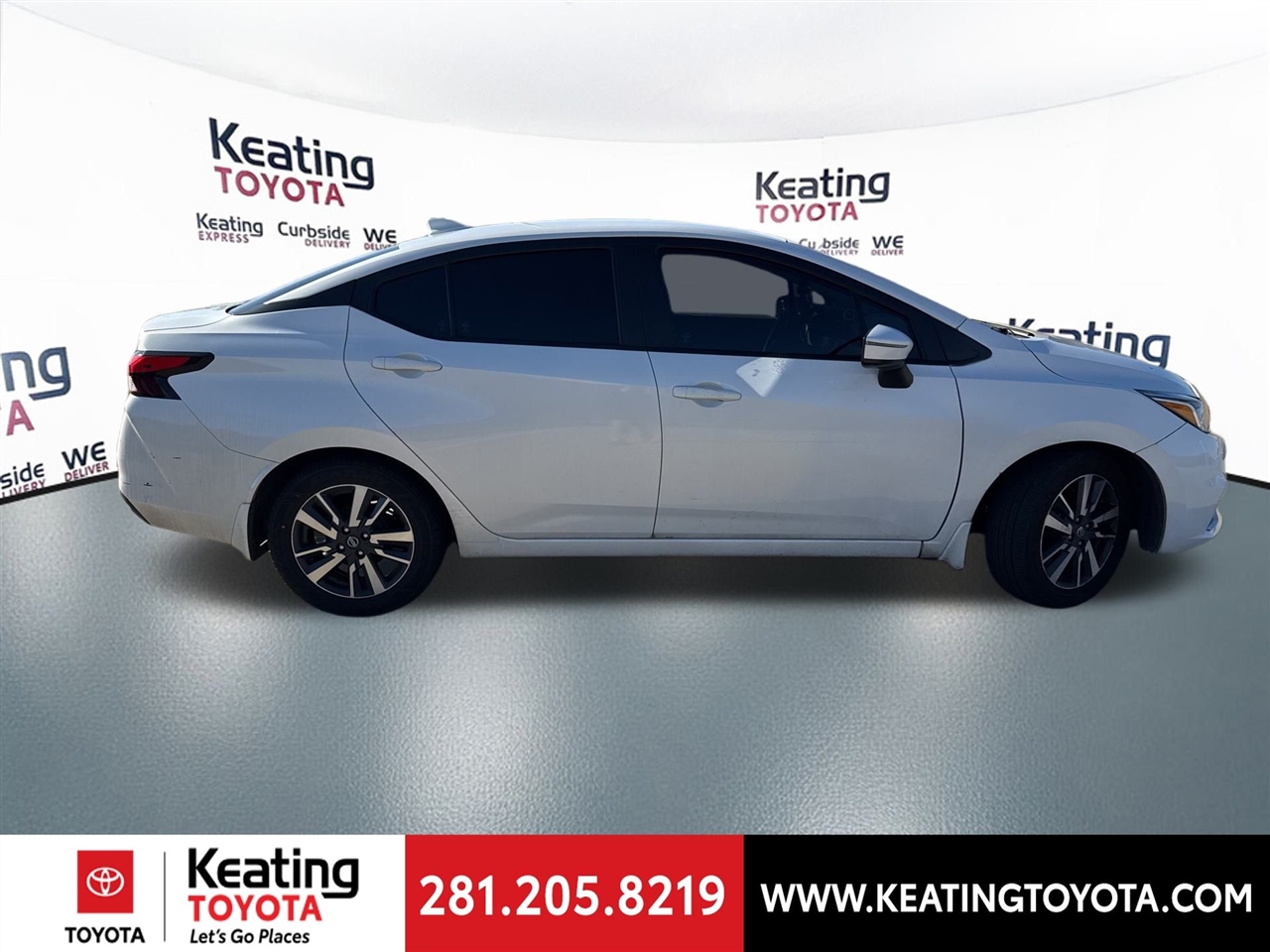 Nissan Versa SV 2021