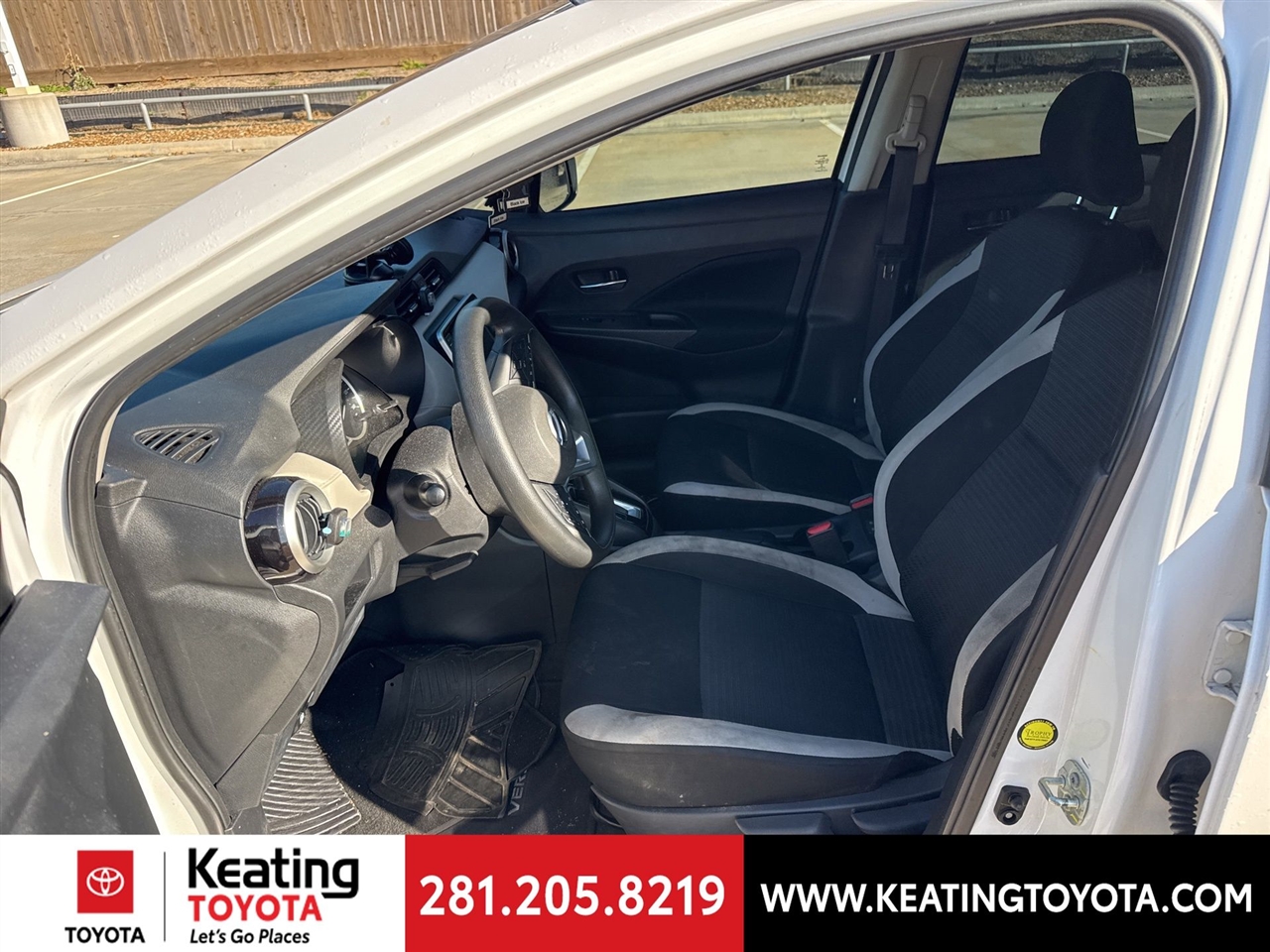 Nissan Versa SV 2021