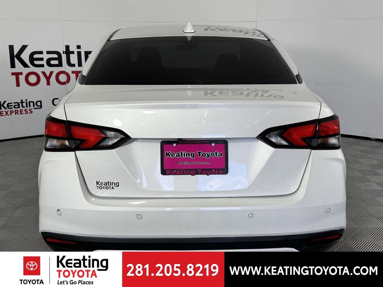 Nissan Versa SV 2021