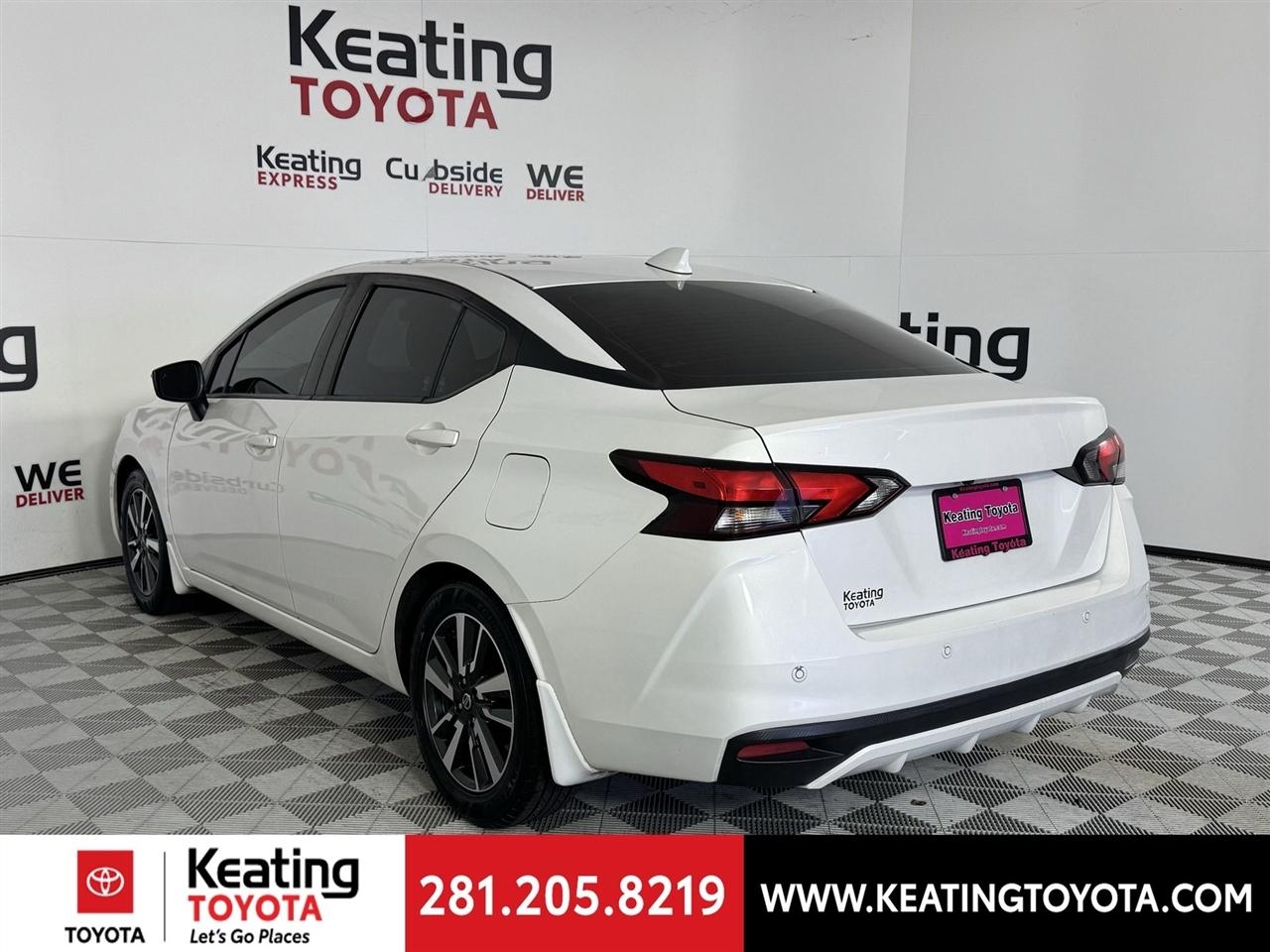 Nissan Versa SV 2021