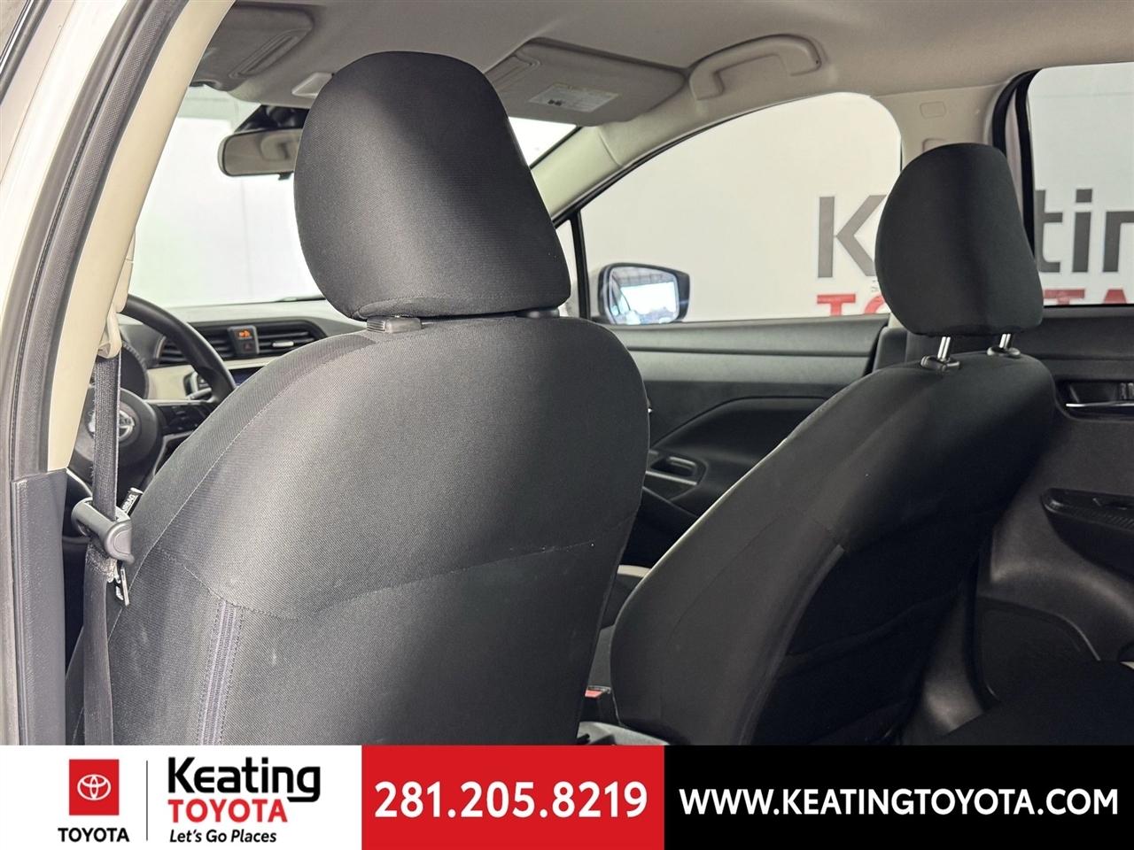 Nissan Versa SV 2021