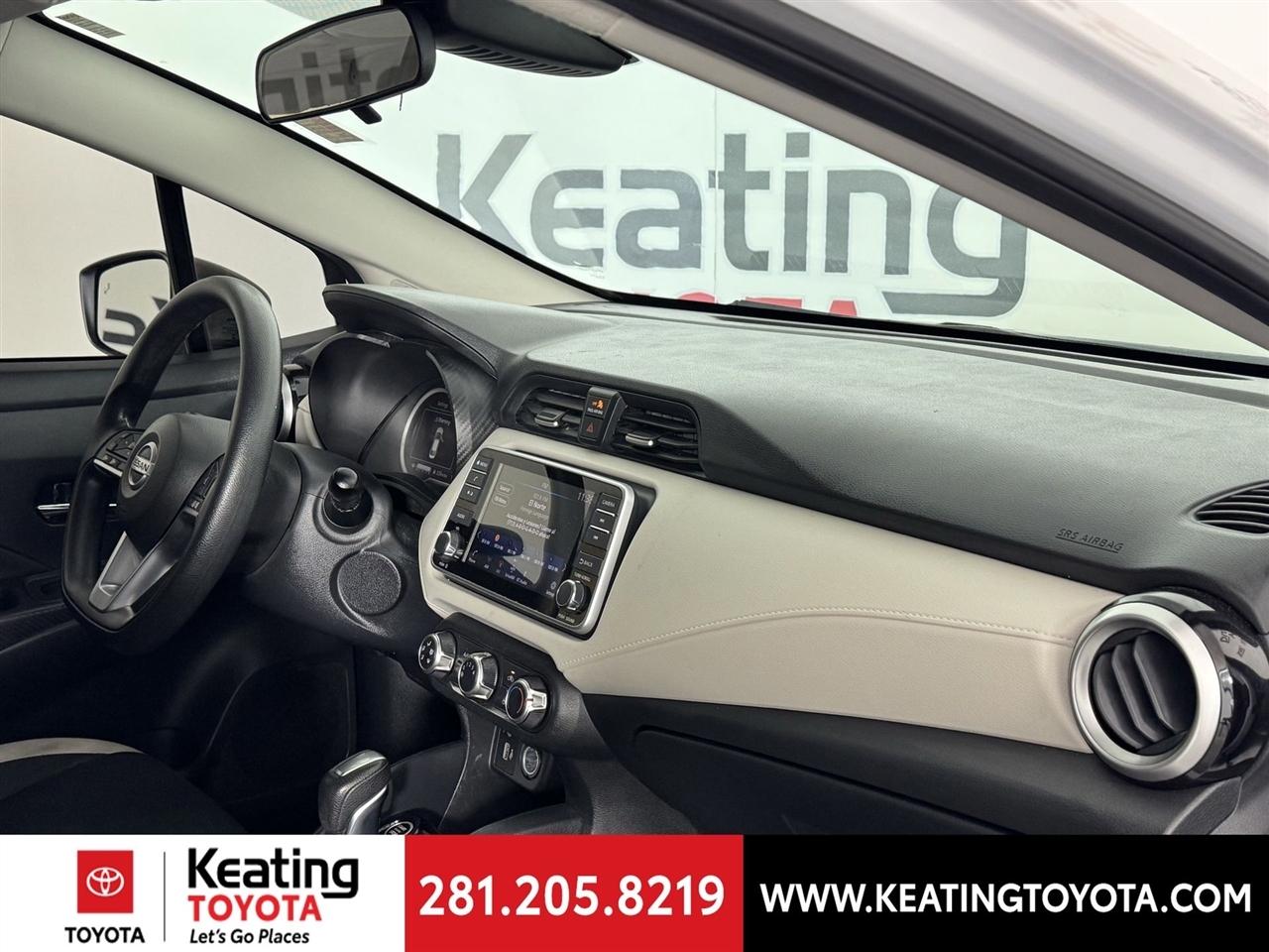 Nissan Versa SV 2021