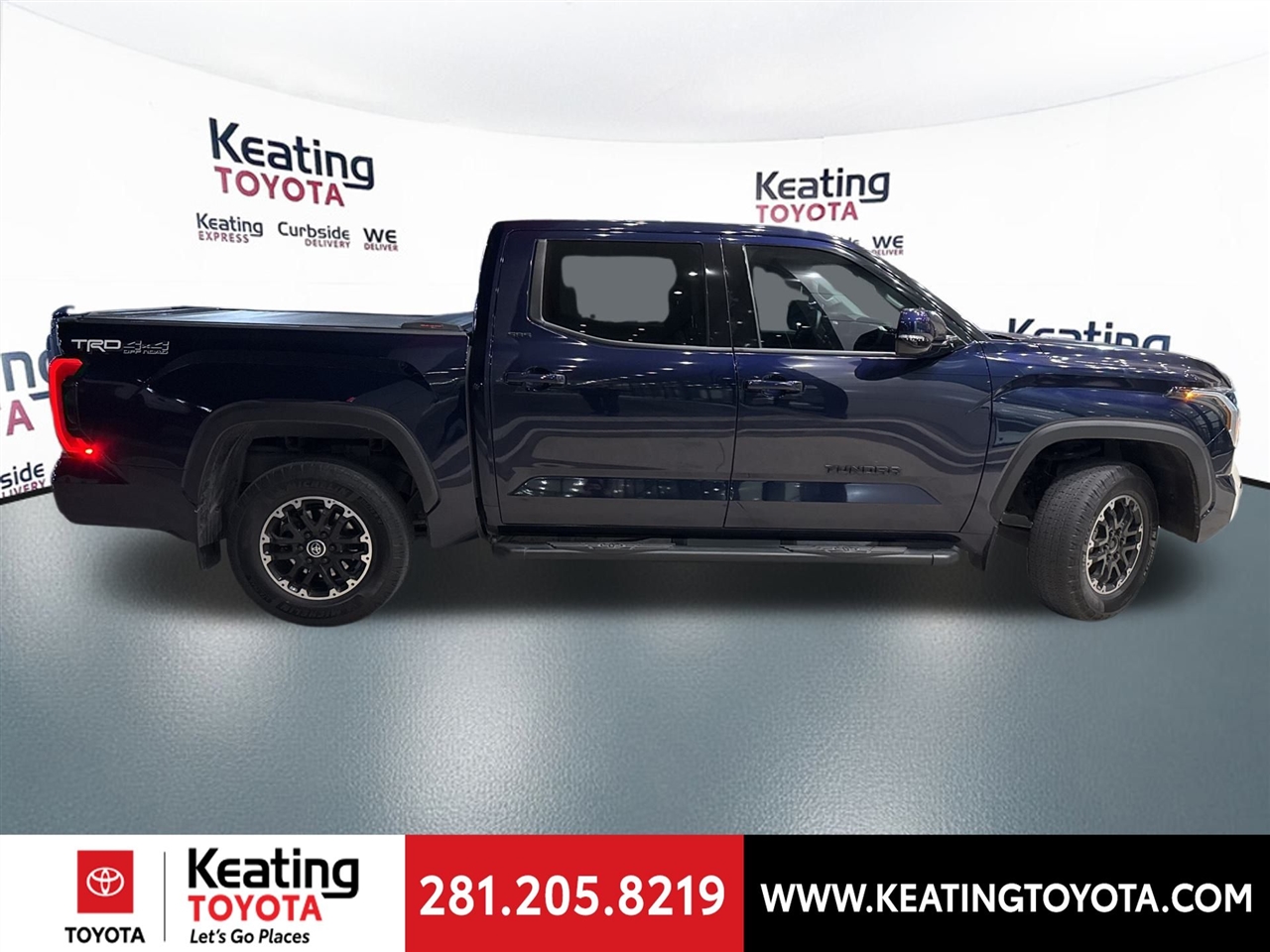 Toyota Tundra SR5 CrewMax 4WD 2023