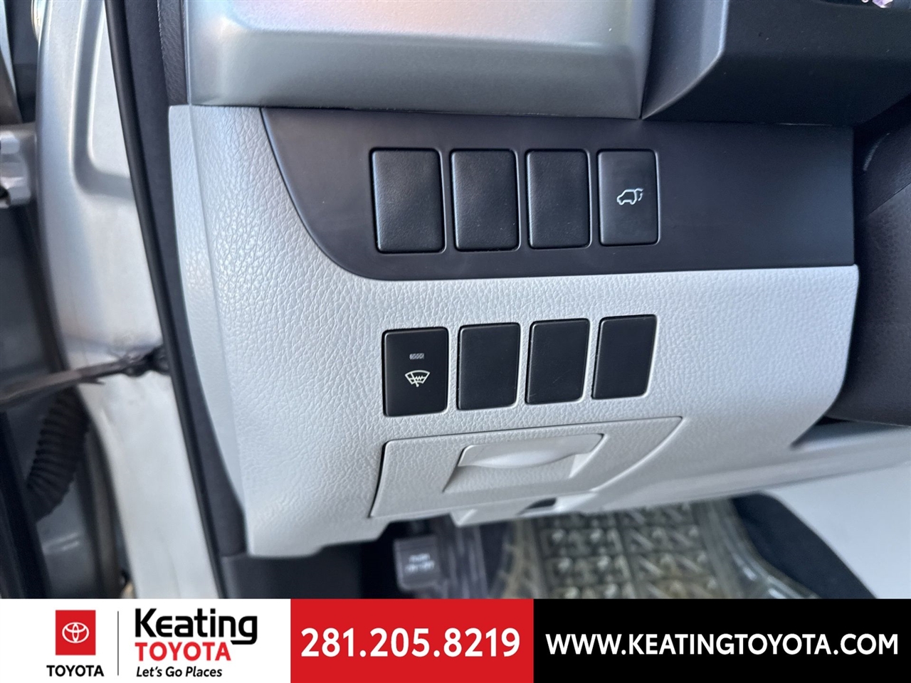 Toyota Highlander LE FWD V6 2016