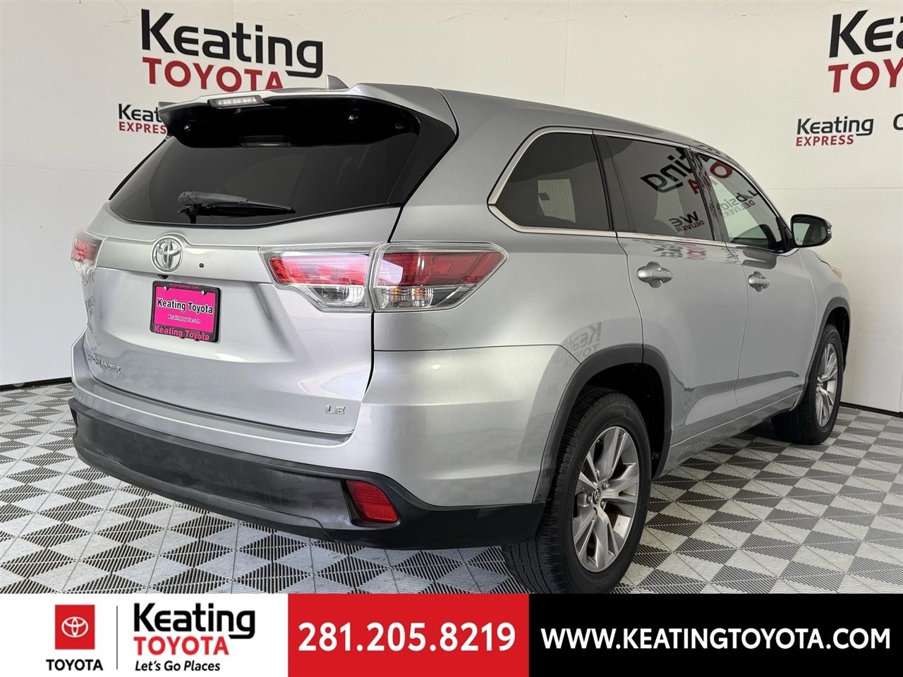 Toyota Highlander LE FWD V6 2016