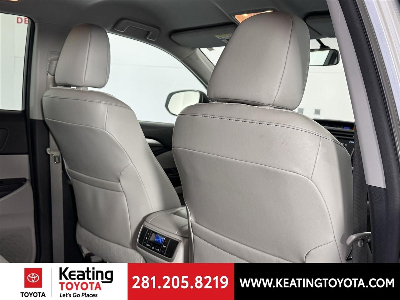 Toyota Highlander LE FWD V6 2016