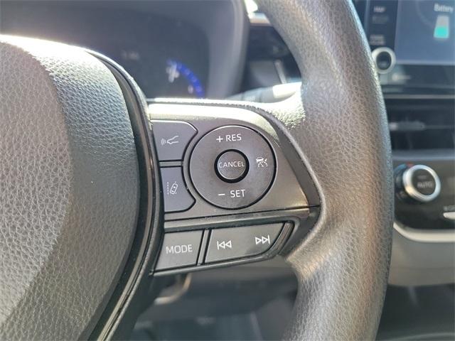 Toyota Corolla LE Hybrid 2022