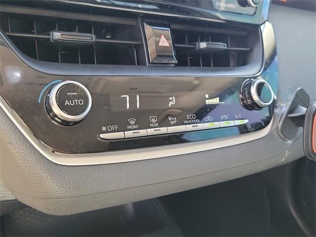 Toyota Corolla LE Hybrid 2022