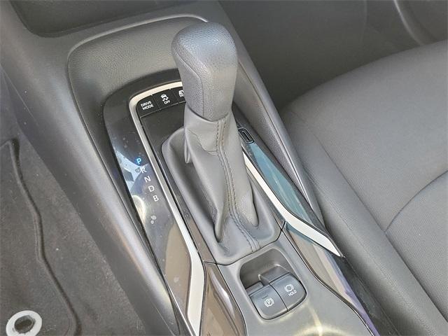 Toyota Corolla LE Hybrid 2022