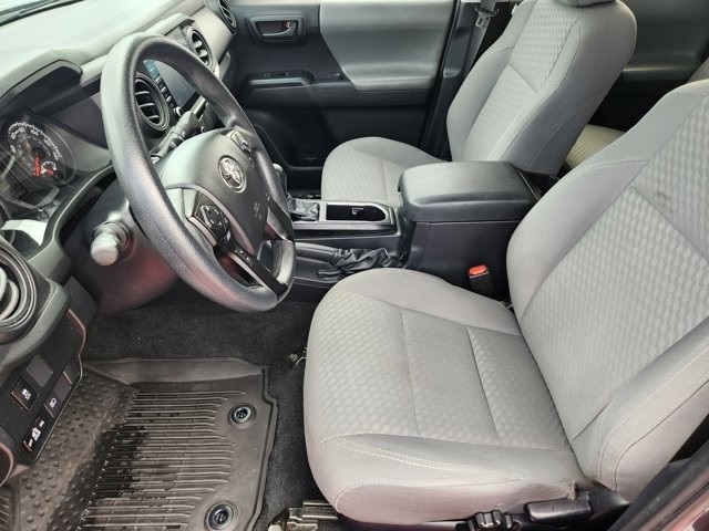 Toyota Tacoma SR5 Double Cab I4 2WD 2022