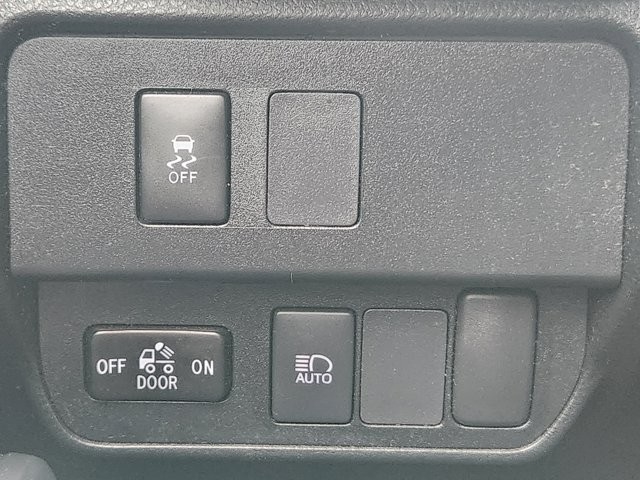 Toyota Tacoma SR5 Double Cab I4 2WD 2022