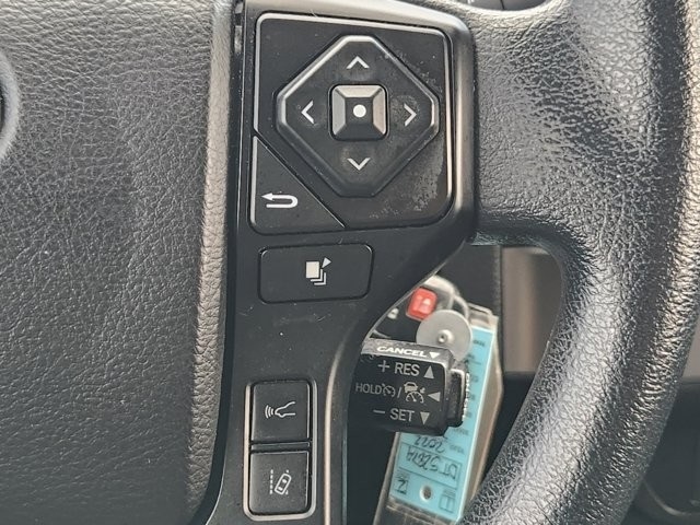 Toyota Tacoma SR5 Double Cab I4 2WD 2022