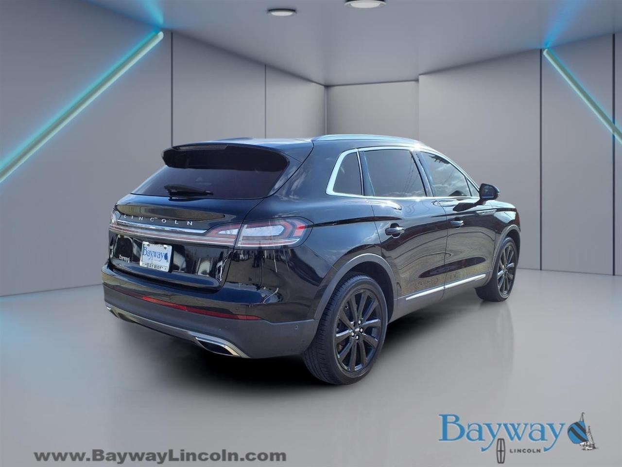 Lincoln Nautilus Reserve AWD 2022