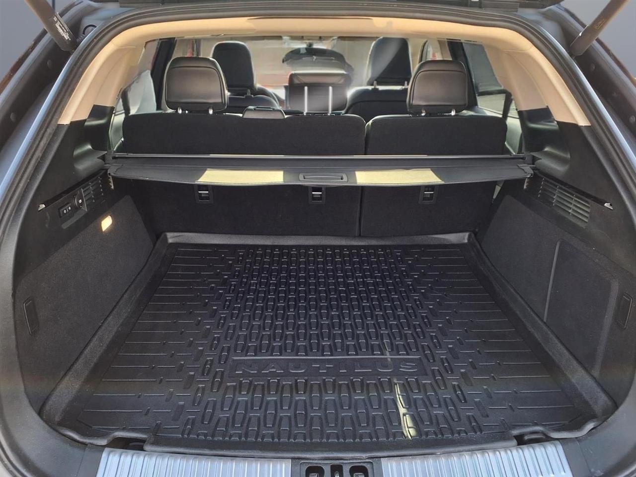 Lincoln Nautilus Reserve AWD 2022