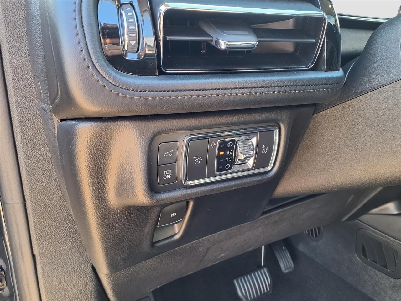 Lincoln Nautilus Reserve AWD 2022