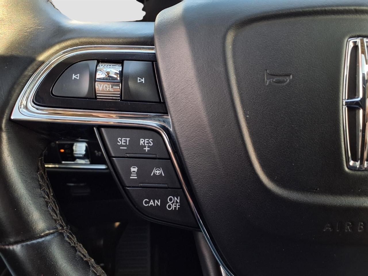 Lincoln Nautilus Reserve AWD 2022