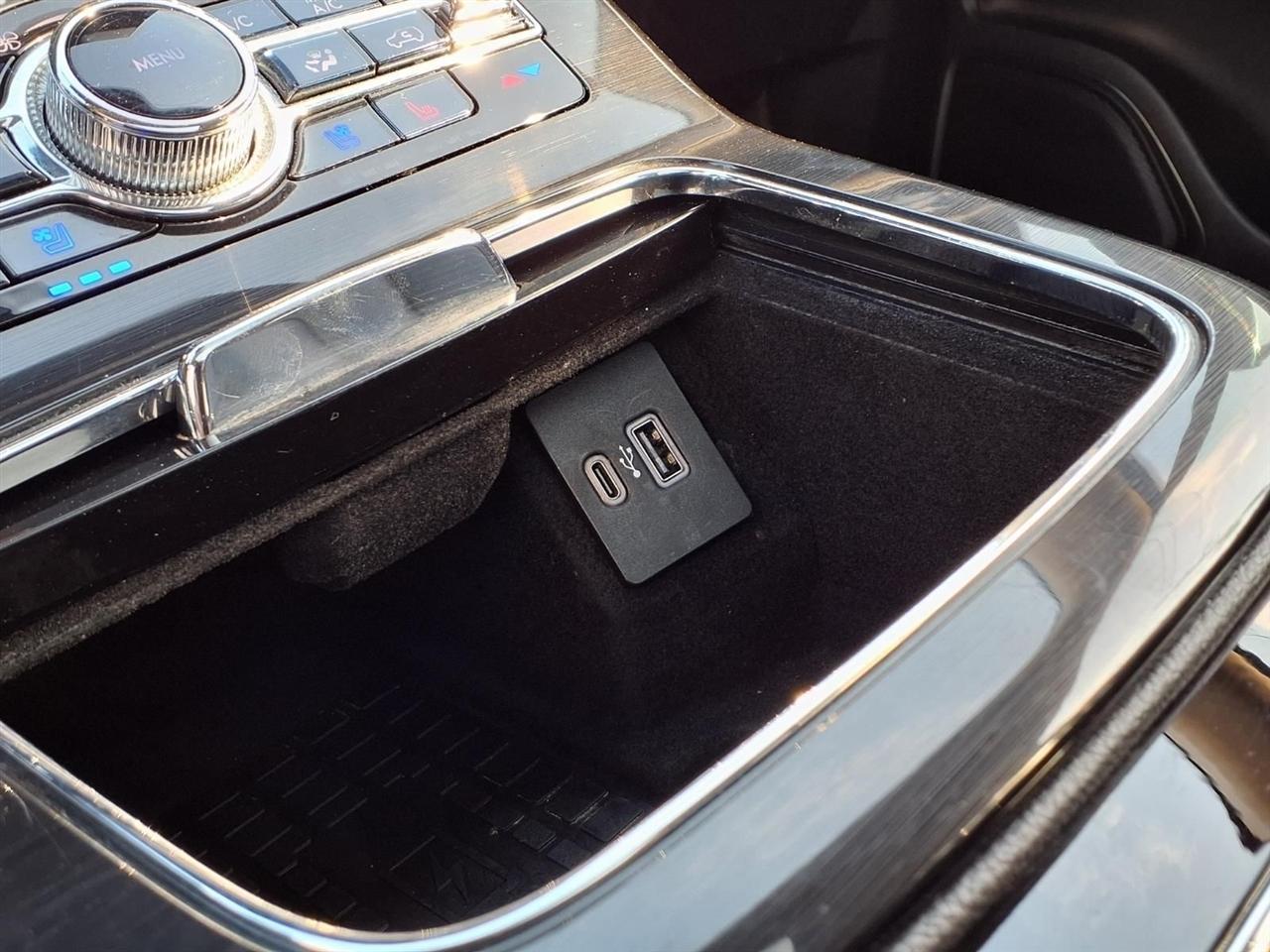 Lincoln Nautilus Reserve AWD 2022