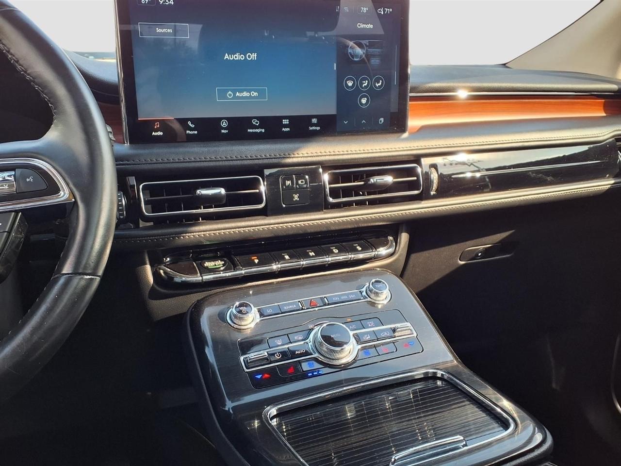 Lincoln Nautilus Reserve AWD 2022