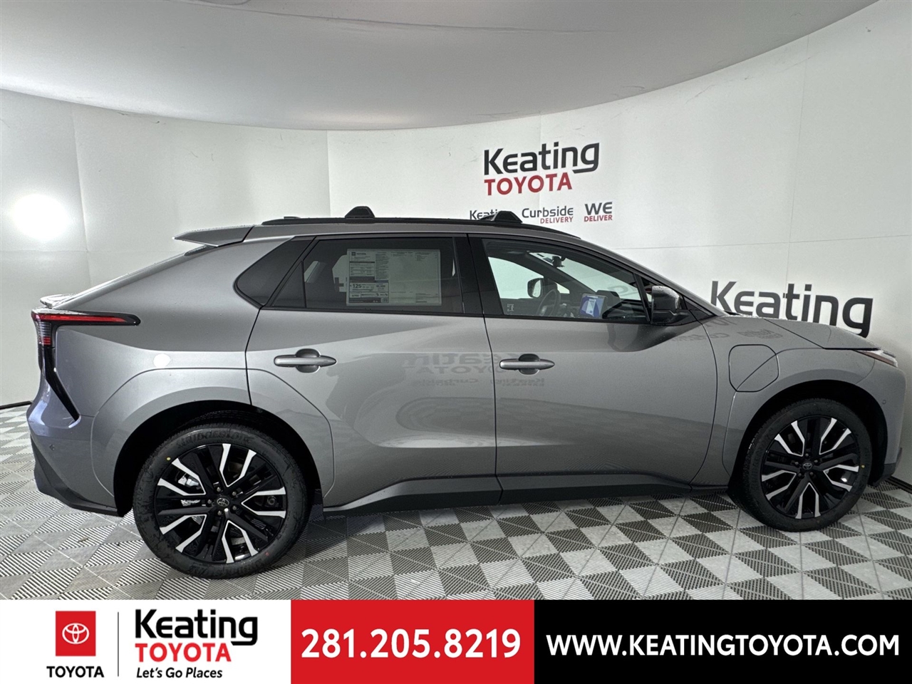 Toyota bZ XLE Plus 2026