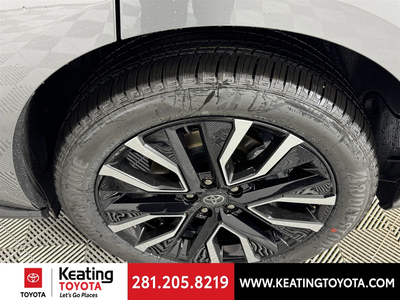 Toyota bZ XLE Plus 2026