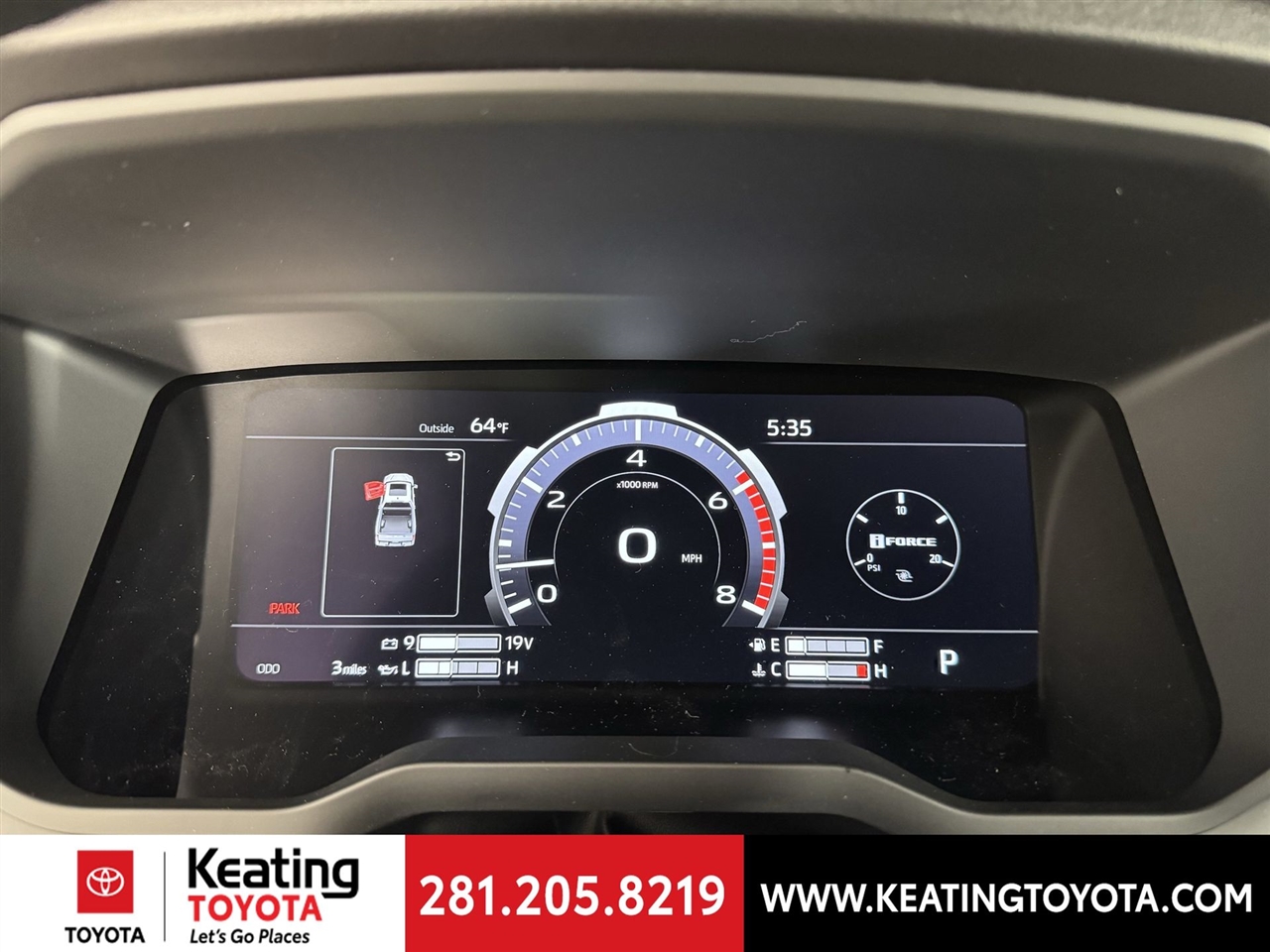 Toyota Tundra Limited CrewMax 4WD 2026