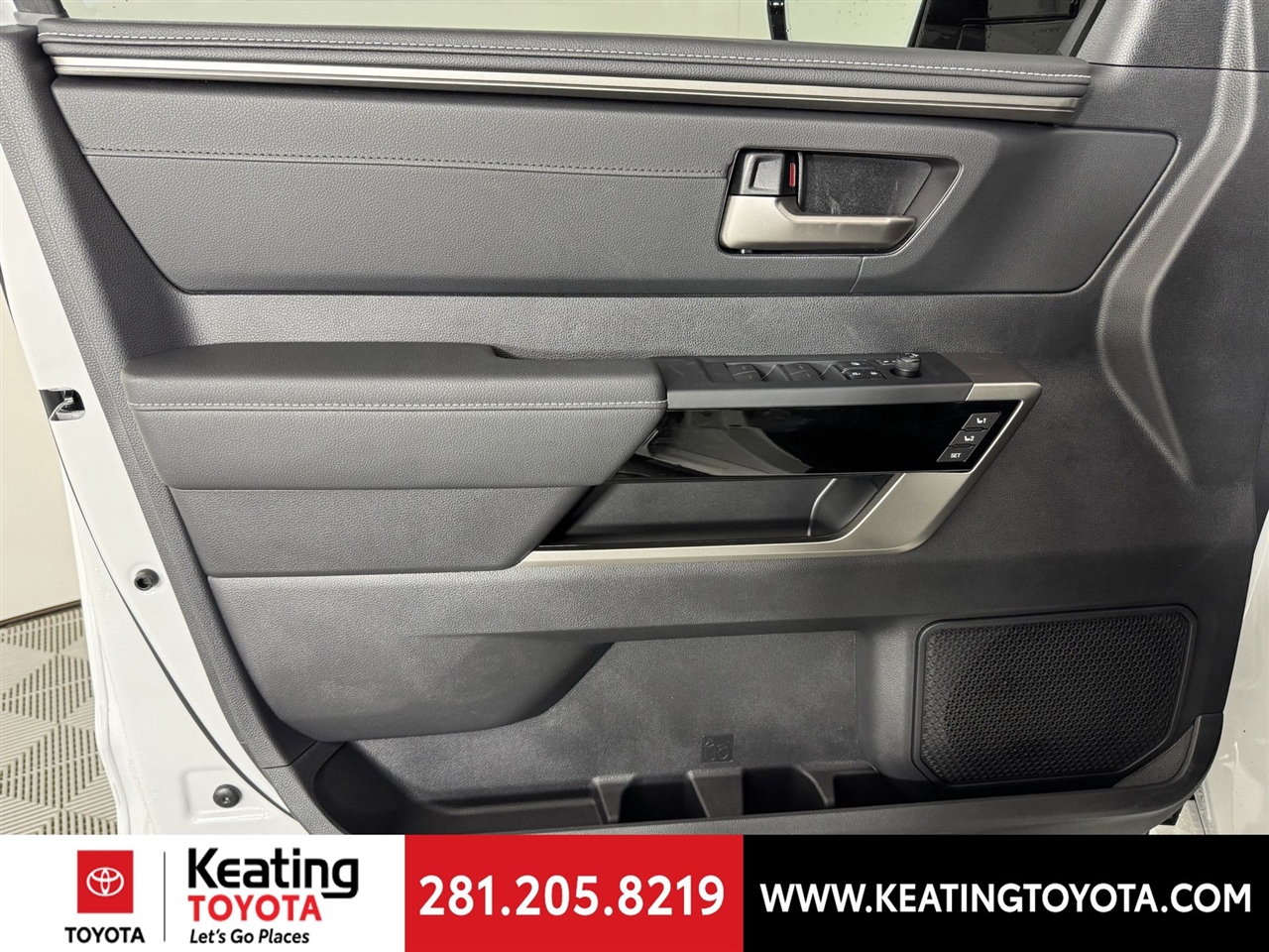 Toyota Tundra Limited CrewMax 4WD 2026