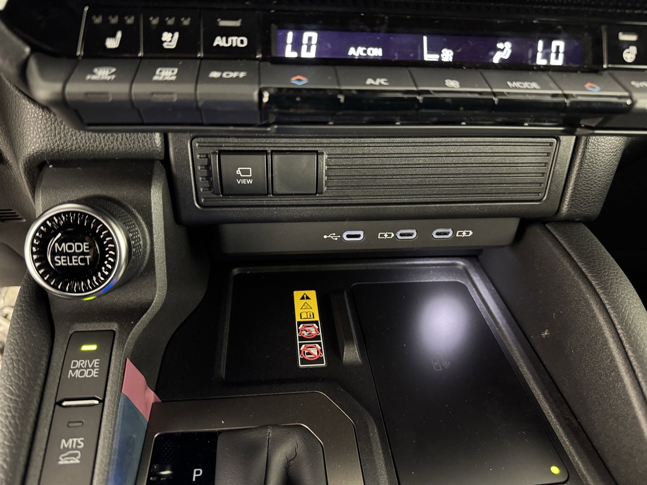 Toyota Land Cruiser Base 2026