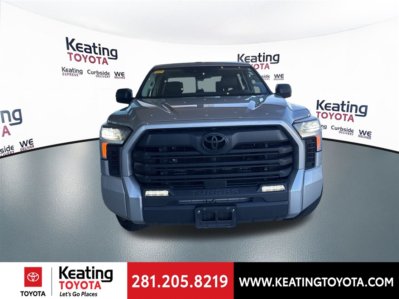 Toyota Tundra SR5 CrewMax 4WD 2024