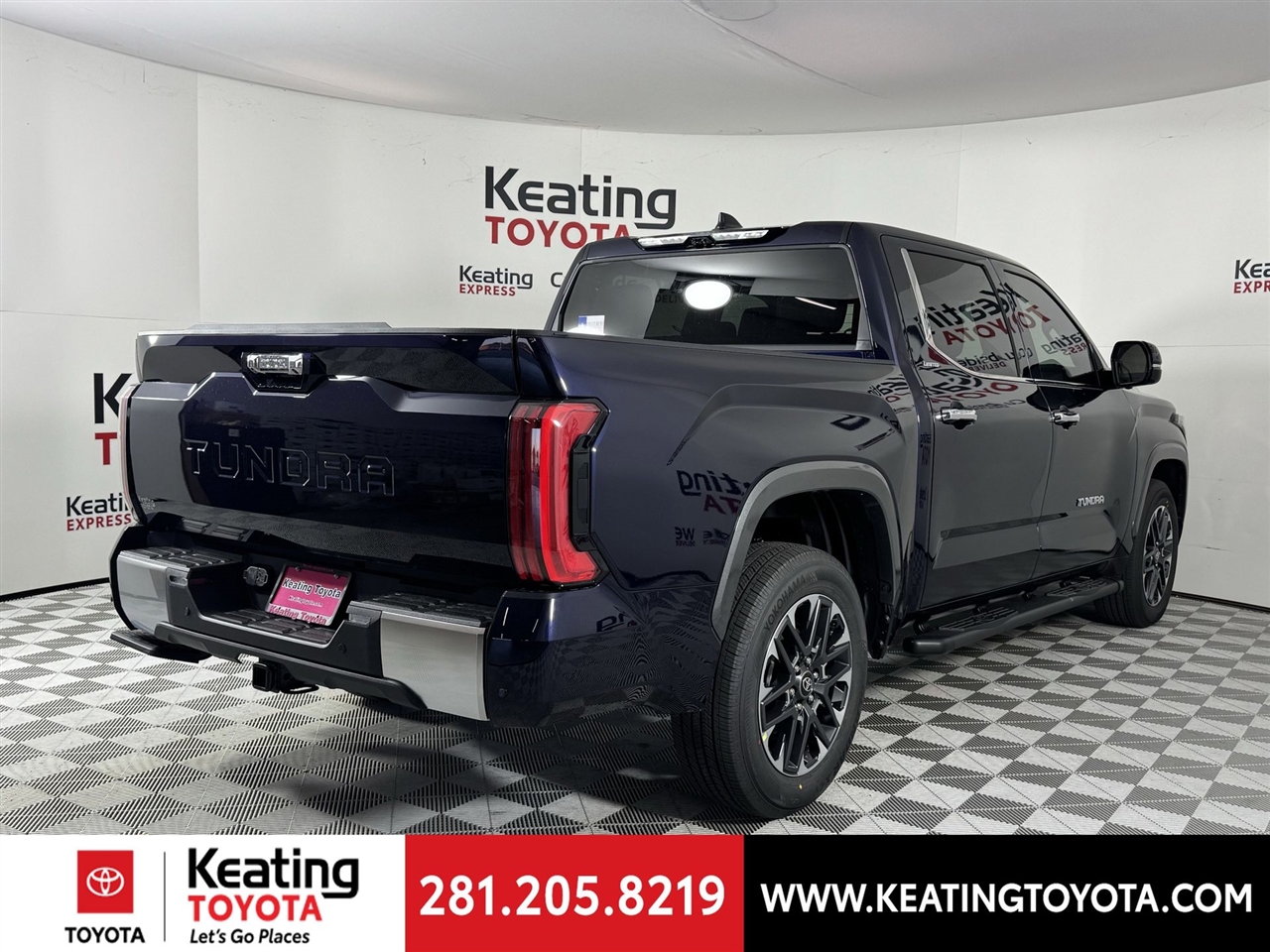 Toyota Tundra Limited Double Cab 2WD 2026