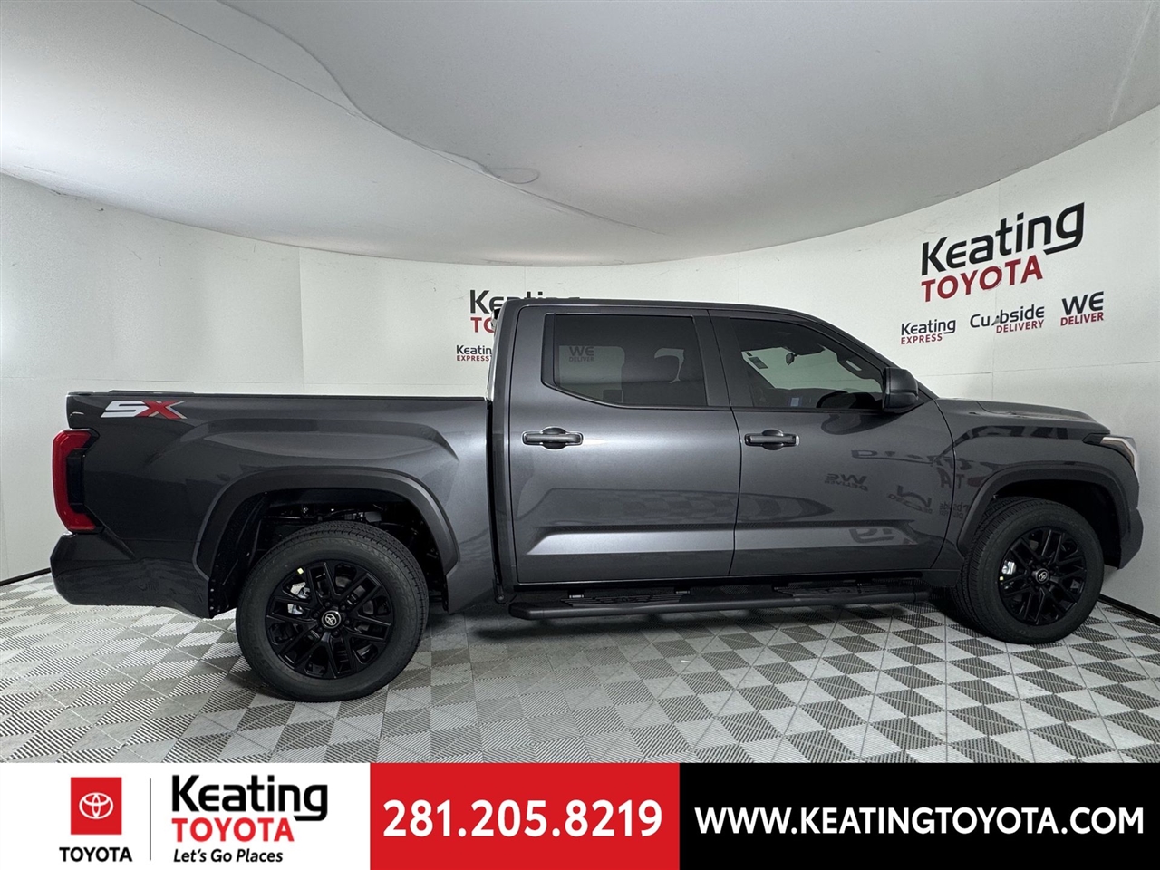 Toyota Tundra SR5 CrewMax 2WD 2026