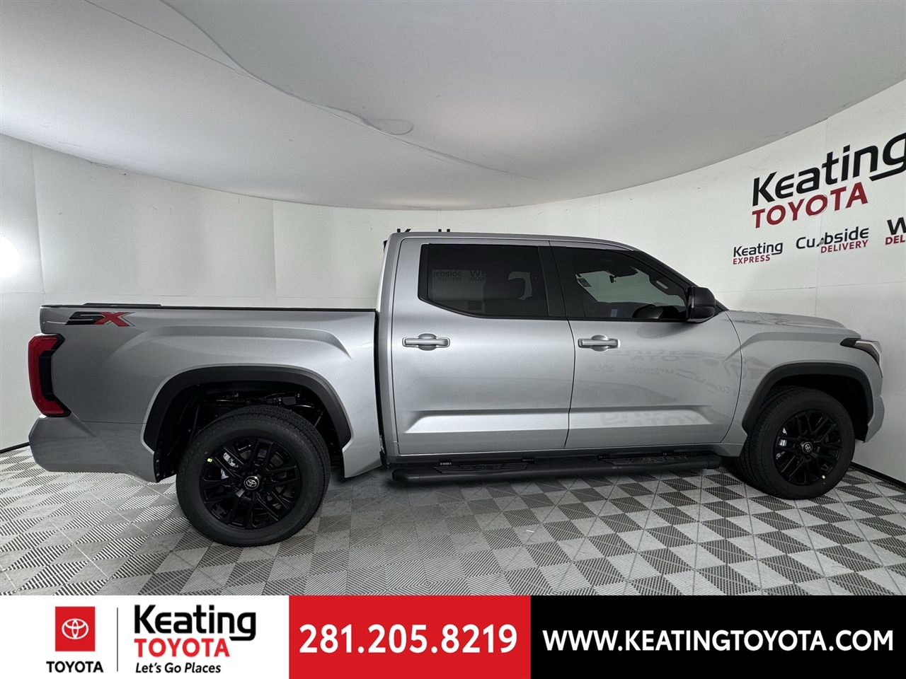 Toyota Tundra SR5 CrewMax 2WD 2026