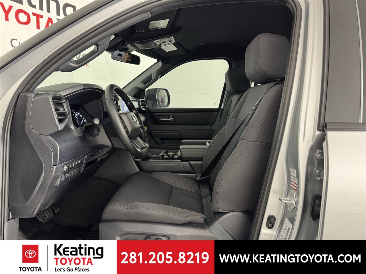 Toyota Tundra SR5 CrewMax 2WD 2026