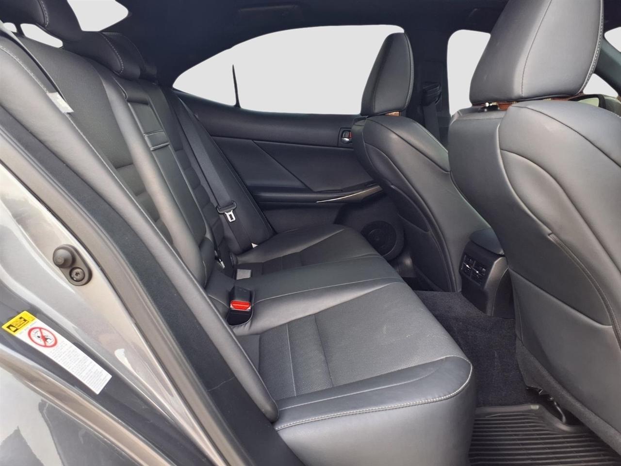 Lexus IS 350 AWD 2014