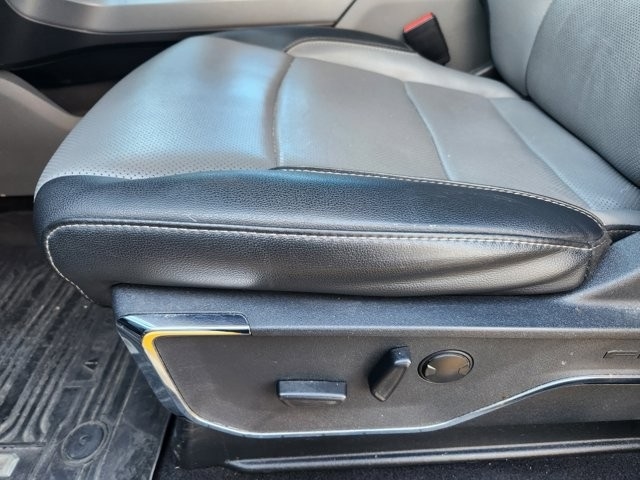 Ford F-150 Lariat SuperCrew 5.5-ft. Bed 2WD 2023