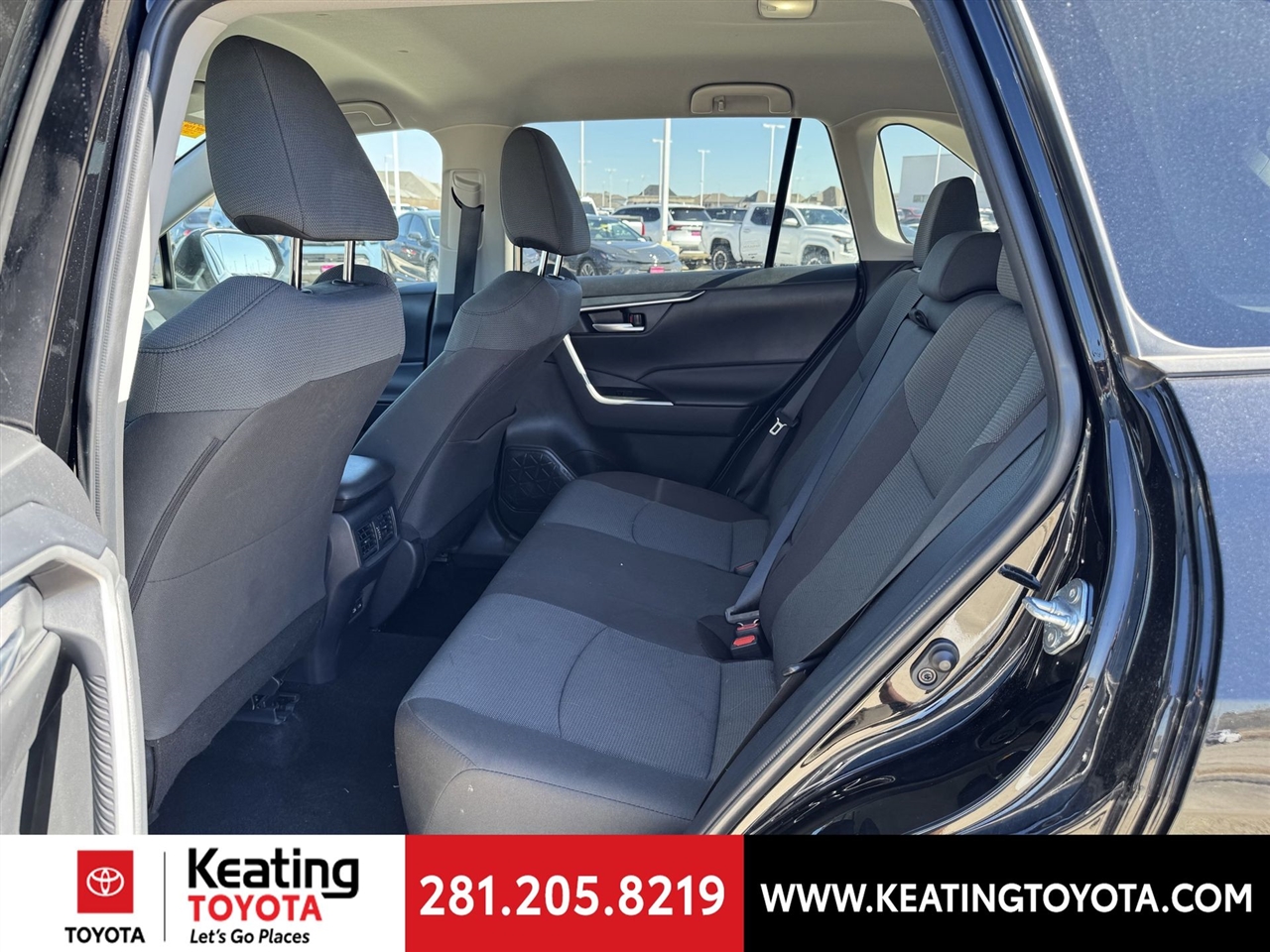 Toyota RAV4 XLE AWD 2025