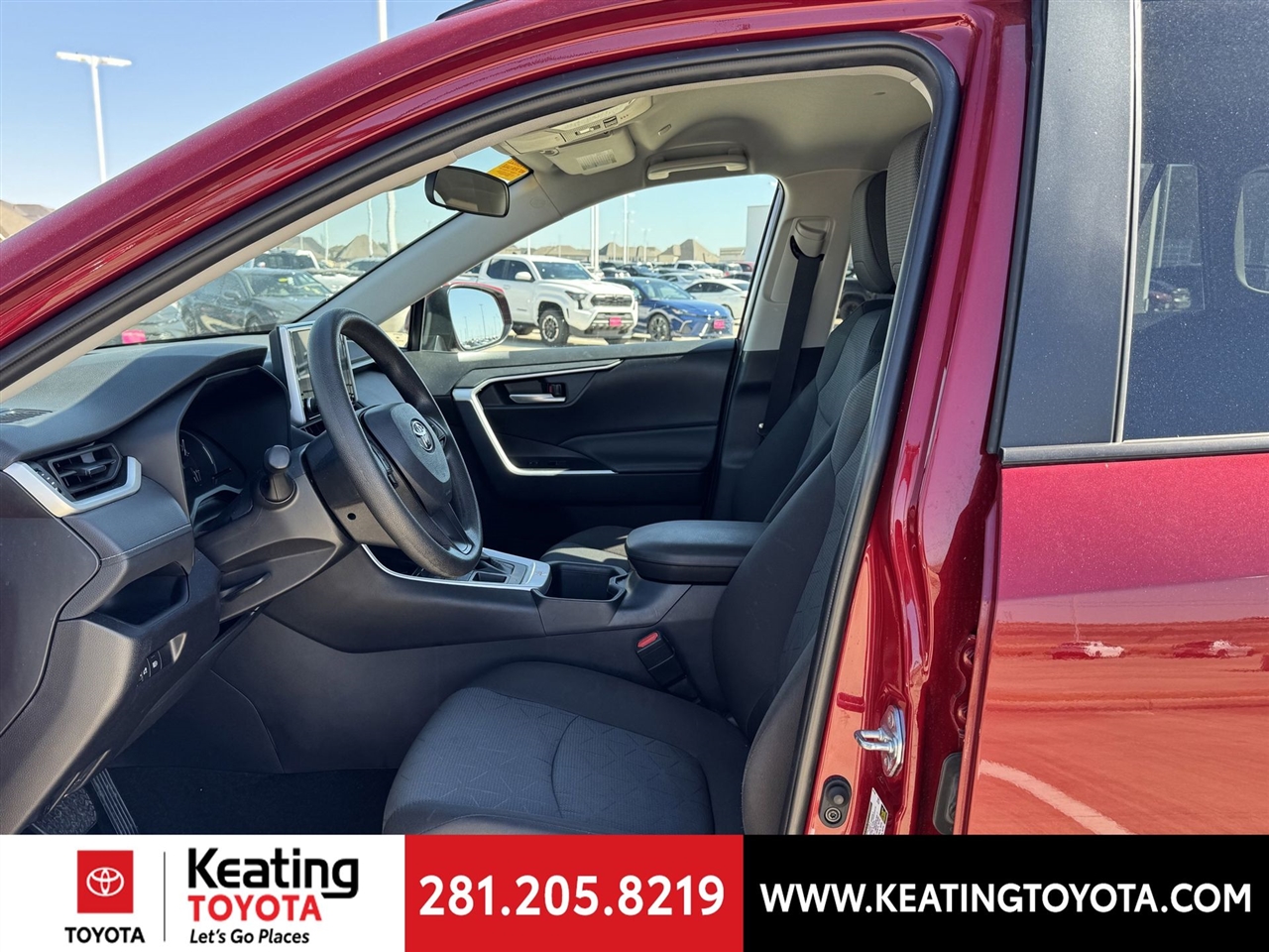 Toyota RAV4 XLE AWD 2025