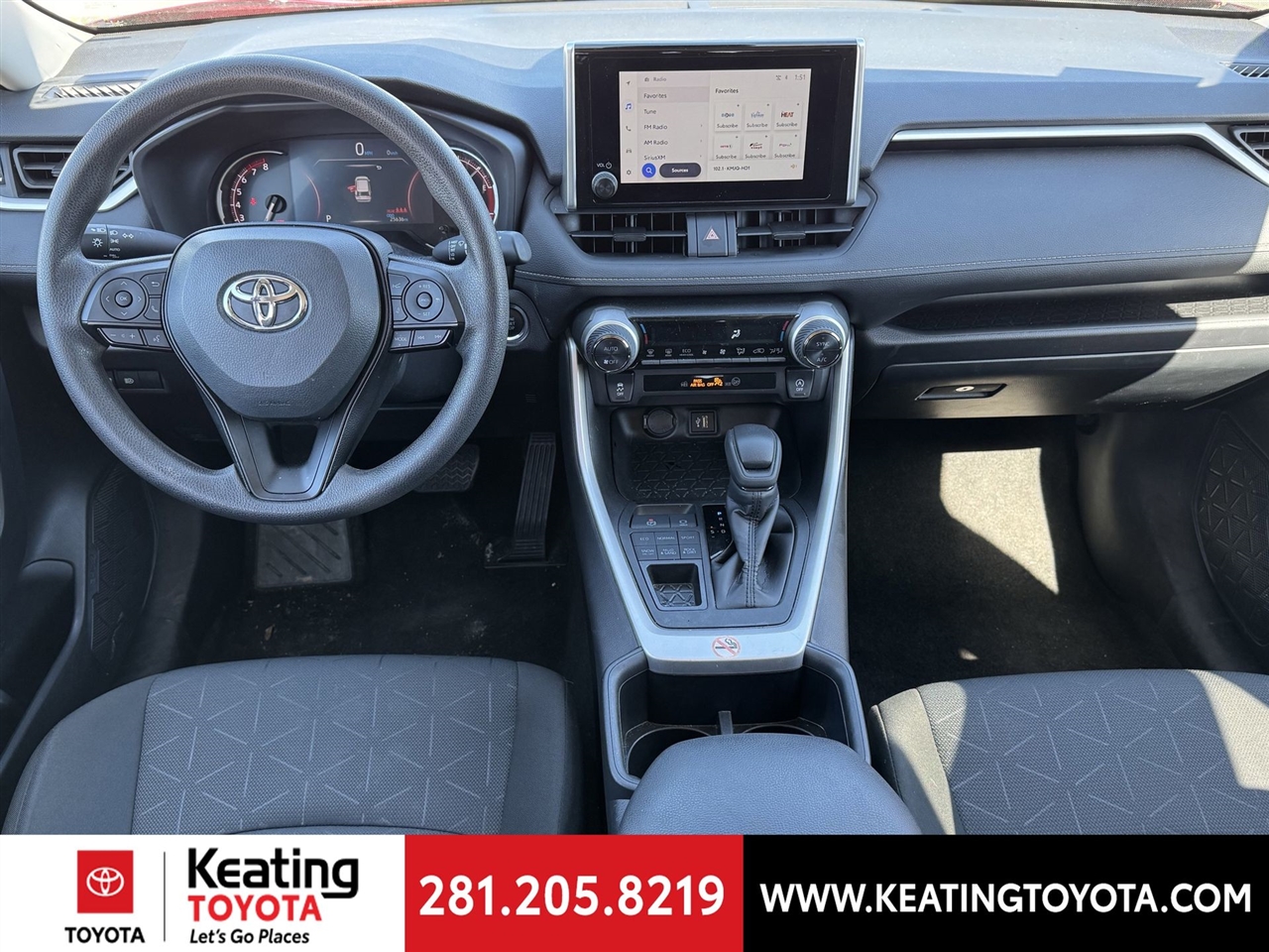 Toyota RAV4 XLE AWD 2025