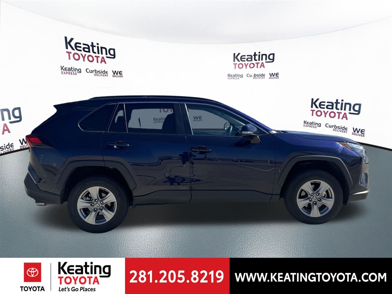 Toyota RAV4 XLE 2024